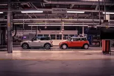 uction-milestone-20-years-of-the-modern-mini-600px.webp