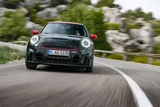 52-the-mini-john-cooper-works-3-door-04-2021-600px.webp