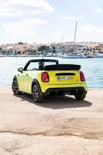 e-mini-john-cooper-works-convertible-04-2021-599px.webp