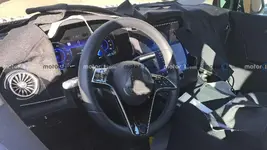 mercedes-benz-eqs-suv-interior-spy-photo.webp