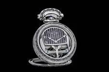 es-an-artistic-collaboration-with-bovet-1822-599px.webp