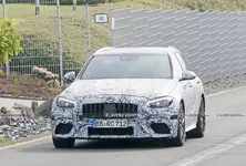 2022-Mercedes-AMG-C63-Wagon-CarPix-7.webp