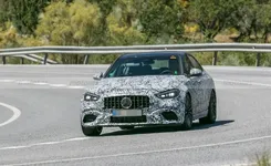 mercedes-amg-c-63-prototipo-camuflaje-fotos-espia-202179046-1624382563_2.webp