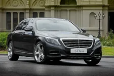 2014-Mercedes-Benz-S-Class-4.webp