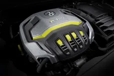 DB2014AU00416_large copy.webp