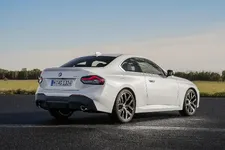 2022-BMW-2-Series-Coupe-M240i-230i-60.webp