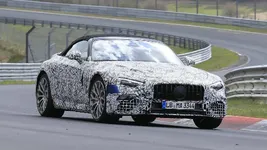 Mercedes%20SL%20spy%202021.webp