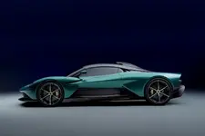 2022-Aston-Martin-Valhalla-6.webp