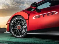 Lamborghini-Huracan_STO-2021-800-c3.webp