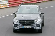 2023-Mercedes-GLE-4.webp