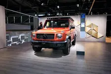 2022-Mercedes-Benz-G350d-G-Class-Professional-08.webp