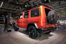 2022-Mercedes-Benz-G350d-G-Class-Professional-04.webp