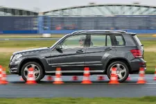 Mercedes-GLK-1200x800-13675a3324b6e6fc.webp