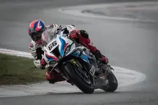 ampionship-worldsbk-bmw-motorrad-motorsport--600px.webp