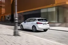 3-the-all-new-bmw-223i-active-tourer-10-2021-600px.webp