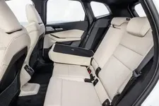 9-the-all-new-bmw-223i-active-tourer-10-2021-600px.webp