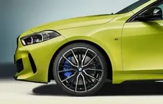 P90440670-the-bmw-m135i-xdrive-10-2021-600px.webp