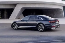 2022-Audi-A8-Facelift-45.webp