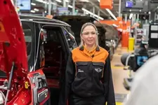 mini-production-at-mini-plant-oxford-11-2021-600px.webp