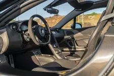 McLaren-P1-17.webp