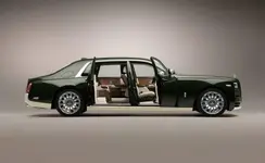 ls-royce-phantom-in-collaboration-with-herms-600px.webp