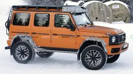2023-mercedes-benz-g-class-4x4-squared-spy-photos (3).webp