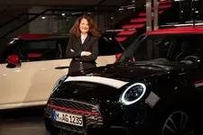nie-wurst-senior-vice-president-mini-03-2022-600px.webp