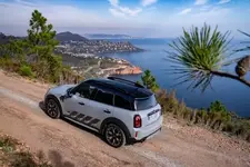r-s-countryman-all-4-untamed-edition-03-2022-600px.webp
