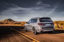 P90457509-the-new-bmw-x7-xdrive40i-04-2022-600px.webp
