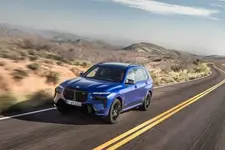 P90457431-the-new-bmw-x7-m60i-xdrive-04-2022-600px.webp