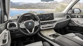 2023-bmw-x7-xdrive40i.webp