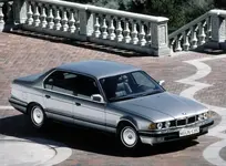 ew-bmw-7-series-previous-generations-04-2022-600px.webp