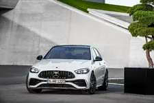 2023-Mercedes-AMG-C43-Sedan-5.webp