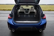 te-blue-metallic-rim-18-styling-848m-05-2022-600px.webp