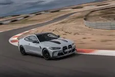 -the-new-bmw-m4-csl-on-the-racetrack-05-2022-600px.webp