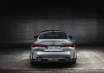 ition-of-a-legend-the-new-bmw-m4-csl-05-2022-600px.webp