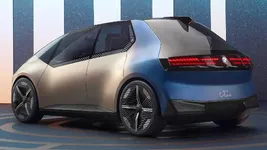 bmw-i-vision-circular-2021.webp