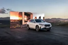 etallic-20-bmw-individual-styling-869i-05-22-600px.webp