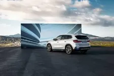 etallic-20-bmw-individual-styling-869i-05-22-600px.webp