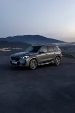 re-grey-20-bmw-individual-styling-869i-05-22-600px.webp