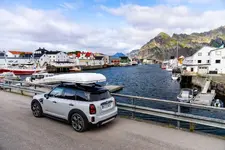 i-cooper-se-countryman-all4-lofoten-06-2022-2250px.webp