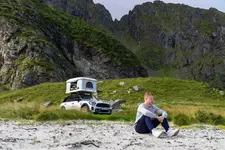 i-cooper-se-countryman-all4-lofoten-06-2022-2250px.webp