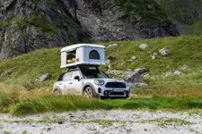 i-cooper-se-countryman-all4-lofoten-06-2022-2250px.webp