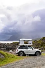 ni-cooper-se-countryman-all4-lofoten-06-2022-999px.webp
