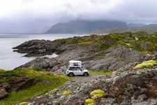i-cooper-se-countryman-all4-lofoten-06-2022-2250px.webp