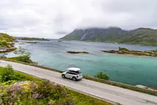 i-cooper-se-countryman-all4-lofoten-06-2022-2250px.webp