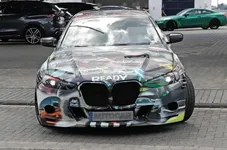 95-bmw-30-csl-hommage-front-view.webp