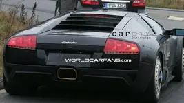 98269-lamborghini-murcielago-test-mule-spy-photos1.webp