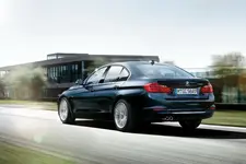 BMW-3er-Carscoop-16.webp