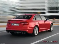 Audi-S4_2013_1600x1200_wallpaper_04.webp